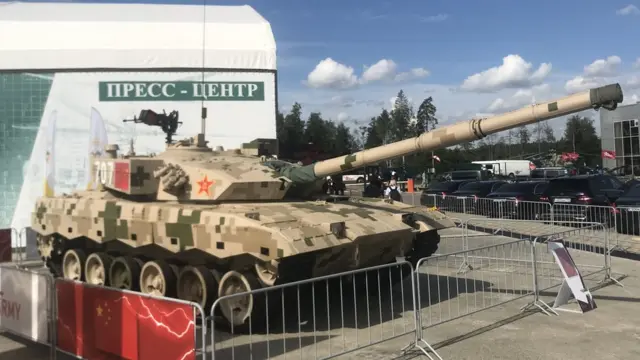 Танк ZTZ-96 из Китая