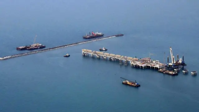 تعرف على البلد الخليجي "الثاني عالميا" في تعزيز المستقبل الوظيفي للوافدين