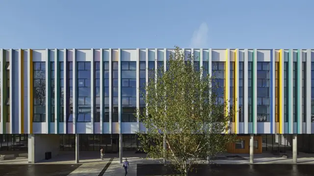 Escuela secundaria Regent, Londres