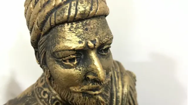 शिवाजी की मूर्ती