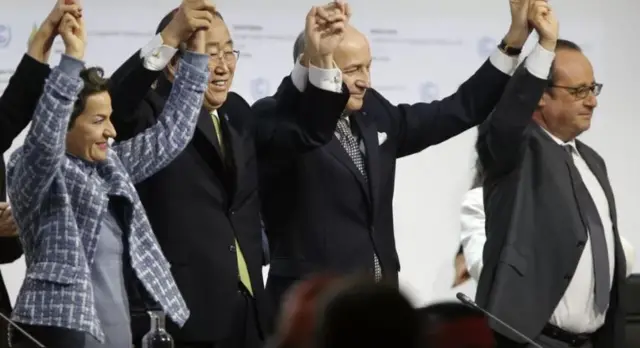 M﻿gbe ndị isi ọchịchị ụwa nwere nkwekọrịta ‘Paris Agreement’ n'afọ 2015.