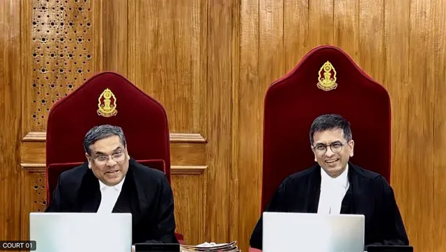 न्या. संजीव खन्ना आणि न्या. धनंजय चंद्रचूड