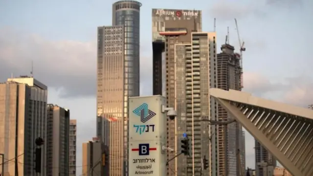 પ્રતીકાત્મક તસવીર