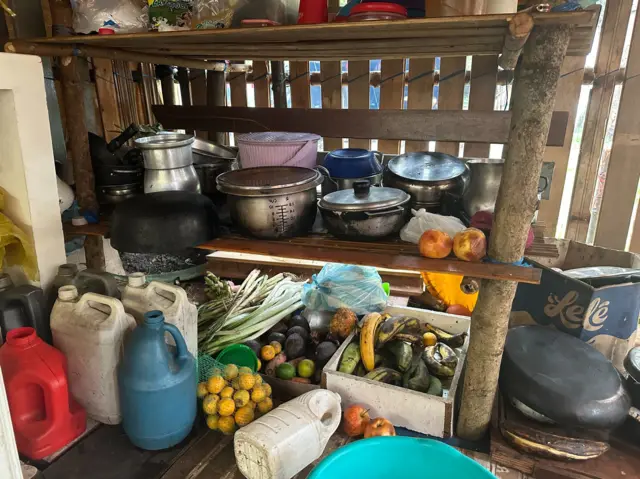 Cocina de una de las tiendas en el Parque.