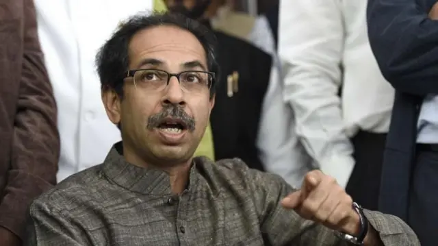 ઉદ્ધવ ઠાકરે, મુંબઈનું મહત્ત્વ ઘટાડવું, ડાયમંડ ઇન્ડસ્ટ્રી, બીબીસી ગુજરાતી સમાચાર