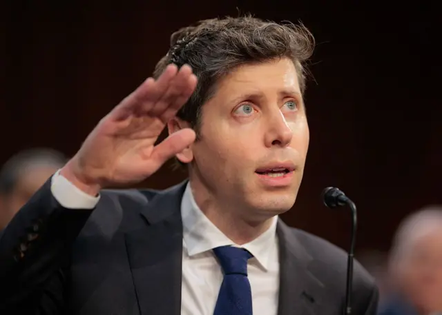 Sam Altman, CEO de OpenAI, durante un testimonio en el Congreso de EE.UU. en mayo