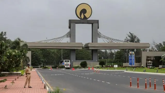 રિલાયન્સ રિફાઇનરી, રશિયન ક્રૂડ ઑઇલ, રિલાયન્સ સ્પષ્ટતા, બીબીસી ગુજરાતી 