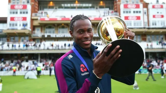 ஜோஃப்ரா ஆர்ச்சர் முதல் ஷாஹின் அஃப்ரிடி வரை