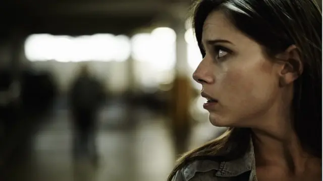 Mujer con cara de miedo