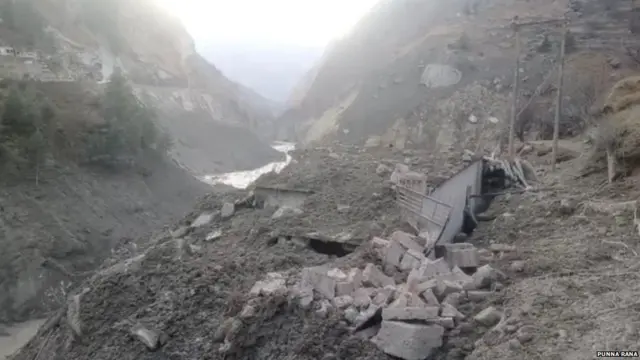 ਉੱਤਰਾਖੰਡ ਵਿੱਚ ਗਲੇਸ਼ੀਅਰ ਫੱਟਿਆ