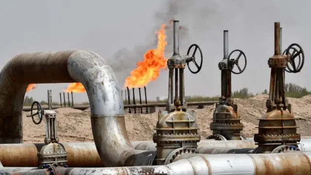 Champ pétrolier de Nassiriya dans le sud de l'Irak.