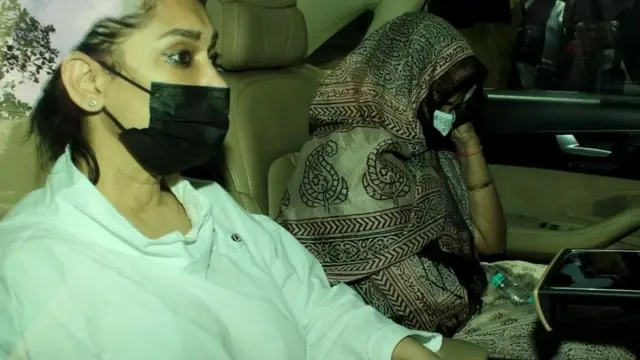 सिद्धार्थ शुक्ला की माँ और बहन