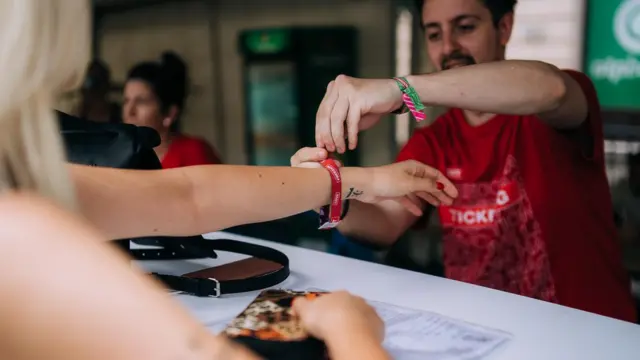 Zamena vaučera za narukvice