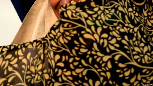 महिला, किडनी, दहेज, पति