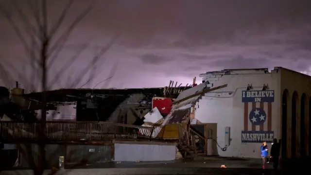 Destrucción en Nashville a causa del tornado