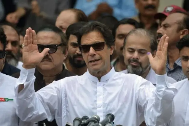 عمران خان