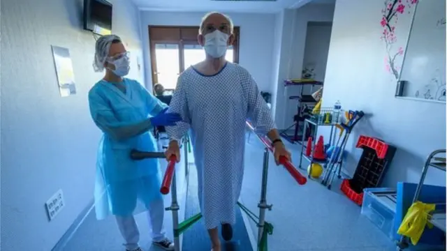 Osiṣẹ eto ilero duro ti alaisan kan