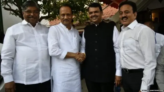 अजित पवार, देवेंद्र फडणवीस, गिरीश महाजन, चंद्रकांत पाटील