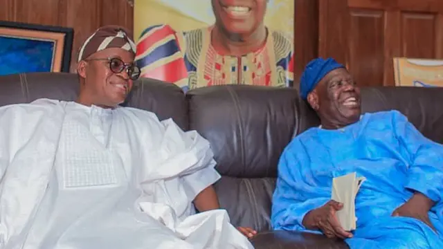 Gomina tẹlẹ, Bisi Akande ati gomina Gboyega Oyetola