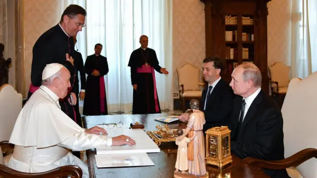 Папа и Путин