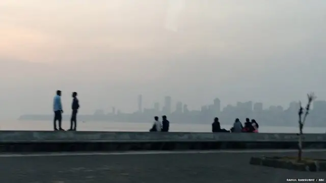 MUMBAI, MARINE DRIVE