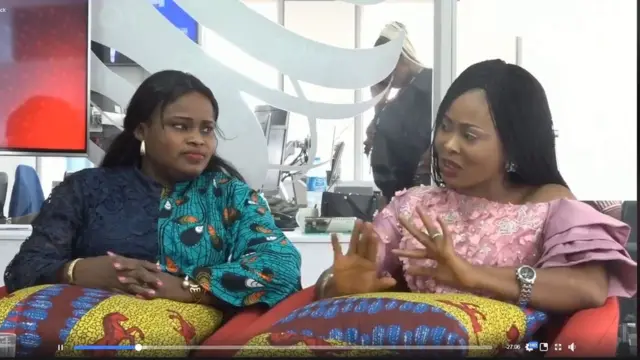 Níbo láyé kọjú