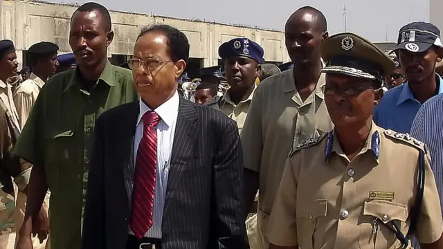 Nuur Cadde wuxuu ra'iisul Wasaare ahaa 2007 illaa 2009.