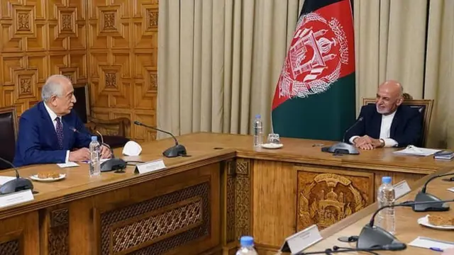 زلمي خلیلزاد پرون هم ارګ کې له ولسمشر غني سره ولیدل