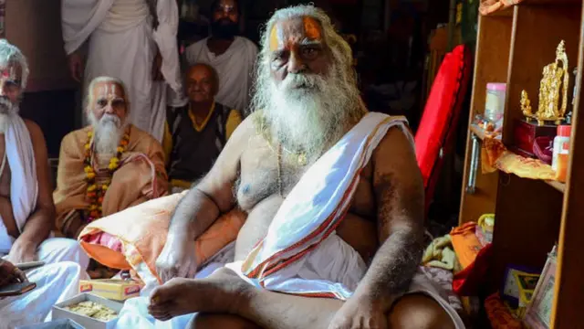 મહંત નૃત્ય ગોપાલદાસ