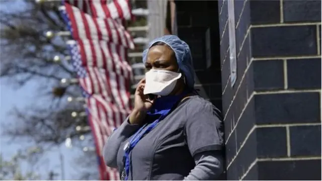 olugbe ilu Chicago kan fi aṣọ bomu