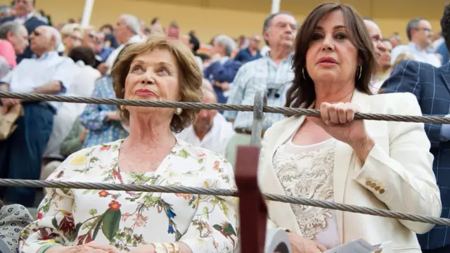 Carmen Franco, junto a una de sus hijas, Carmen Martínez-Bordiú, en 2015.