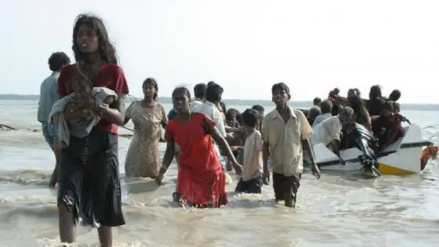 ပြည်တွင်းစစ်ရဲ့ နောက်ဆုံးကာလတွေမှာ တမိလ် အရပ်သားတွေ ကြုံတွေ့ခဲ့ရတဲ့ ဖြစ်ရပ်တွေ အတွက် မေးခွန်းများစွာ ကျန်ရှိနေဆဲ