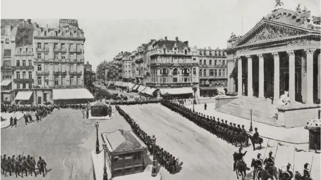 ১৮৩০ সালের ২৫শে অগাস্ট ব্রাসেলসে জাতীয়তাবাদী দাঙ্গা শুরু হয় এবং দেশের বিভিন্ন স্থানে আন্দোলন ছড়িয়ে পড়ে।