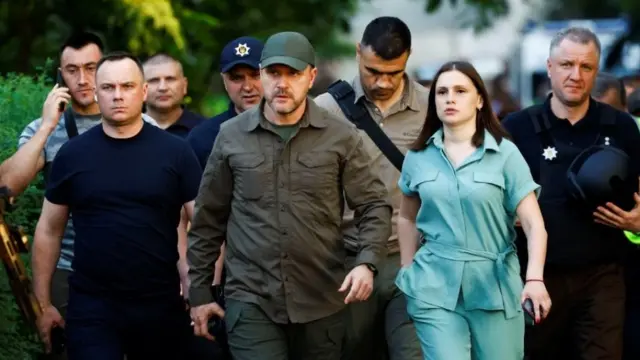 На місце події прибув голова МВС Ігор Клименко
