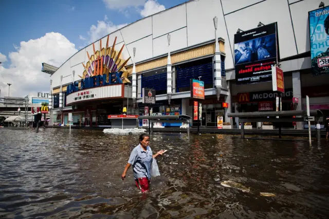 10 ปี น้ำท่วม ไทย flood thailand bangkok 2011