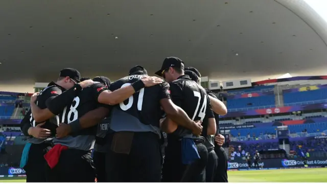 পেস বোলার টিম সাউদি ও ট্রেন্ট বোল্ট, ২০১৫ বিশ্বকাপ থেকেই বিশ্বের অন্যতম সেরা জুটি।