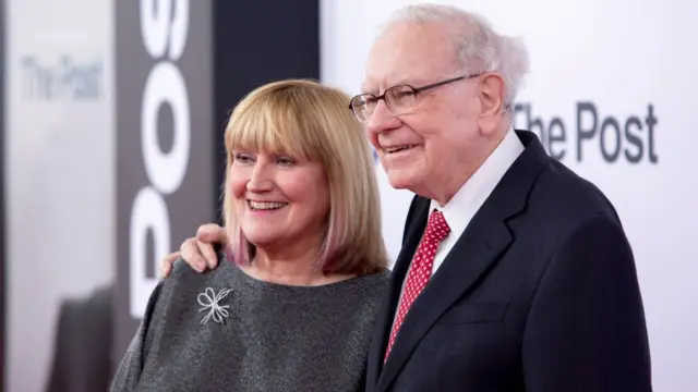 La esposa de Buffet, Astrid Menks.