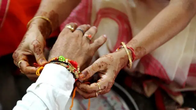 પ્રતીકાત્મક તસવીર