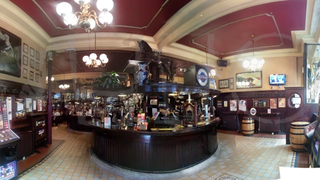 Стойка в баре "Подкова".