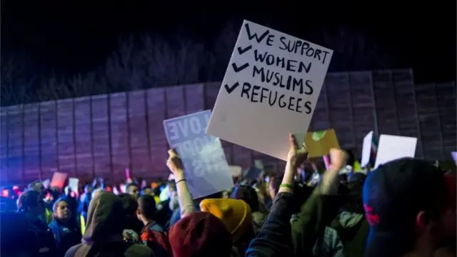 اعتراضات علیه دونالد ترامپ