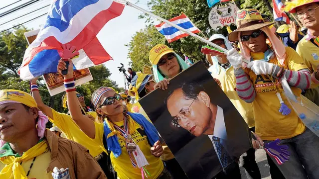 กลุ่มพันธมิตรฯ ชุมนุมต่อต้านรัฐบาลในปี 2548-2549