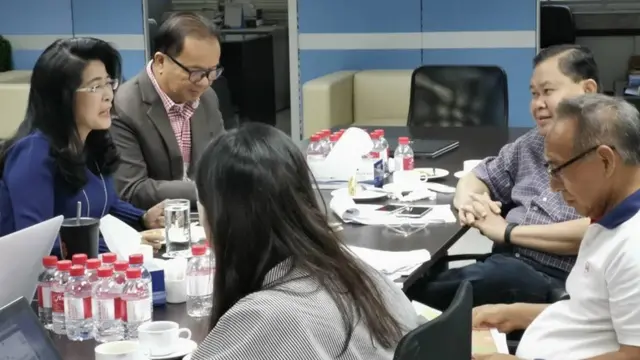 ประชุมพรรค