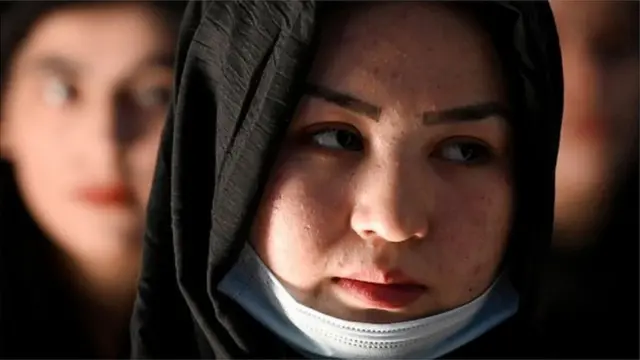 अफगाणी महिला