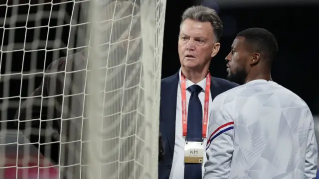 Louis van Gaal ve Georginio Wijnaldum