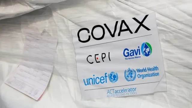 Logo de Covax