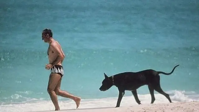 تصویر مجله پاری ماچ یک روز پس از اعدام هویدا