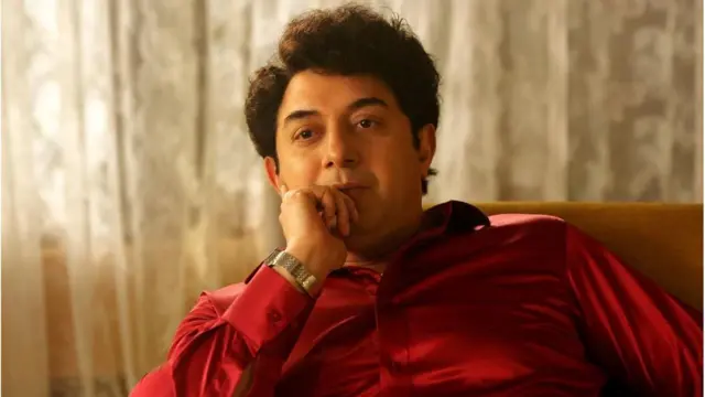 తలైవి సినిమా రివ్యూ అరవింద్ స్వామి