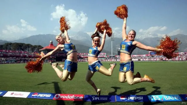 ஐபிஎல் போட்டிகள் முற்றாக பொழுதுபோக்கு அம்சமாகவே பார்க்கப்படுகிறது.