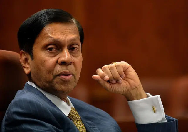 මහ බැංකු අධිපති අජිත් නිවාඩ් කබ්රාල්