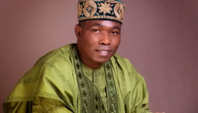 Adebayo Adewole na Lawyer